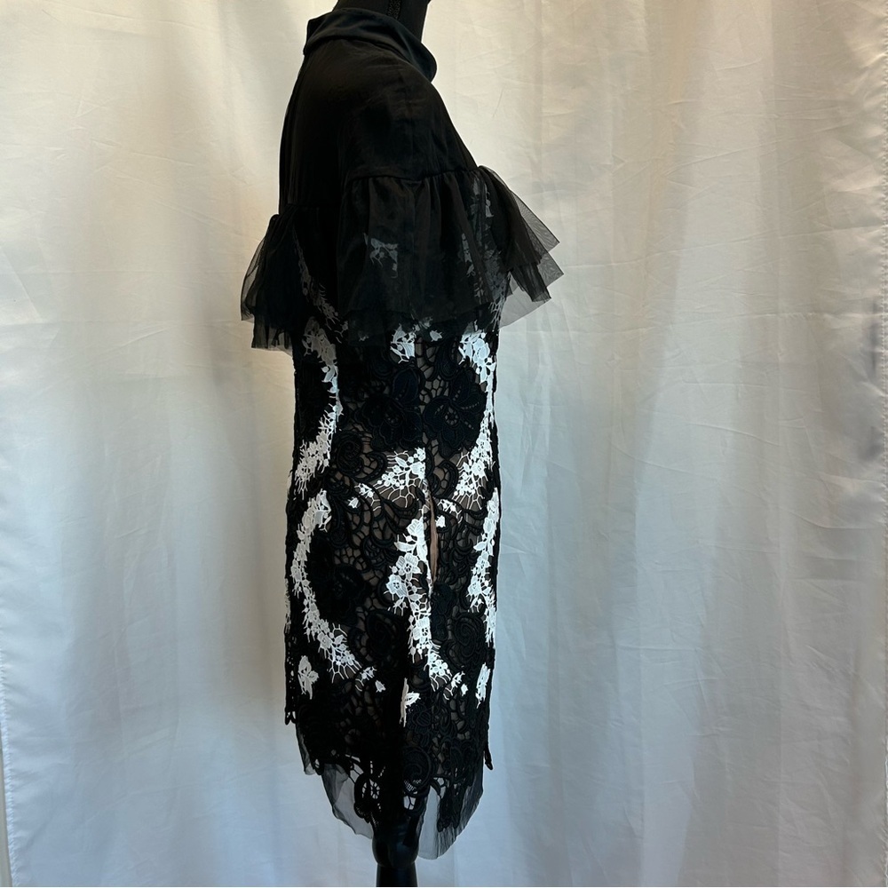 Self-portrait black white floral vine mini dress mesh tulle short sleeve crochet - Picture 2 of 16